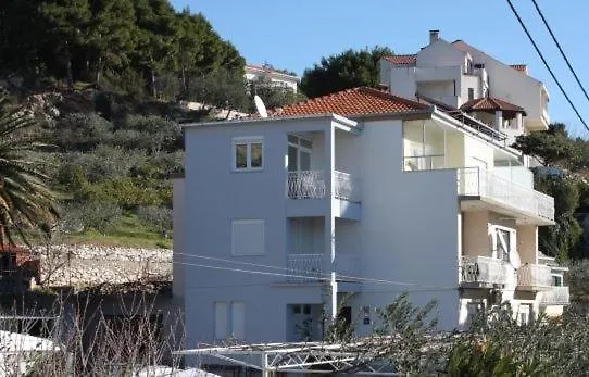 In With Air Conditioning, Wi-fi, Washing Machine Appartement *