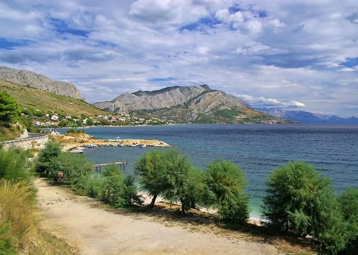 Appartement In With Air Conditioning, Wi-fi, Washing Machine *