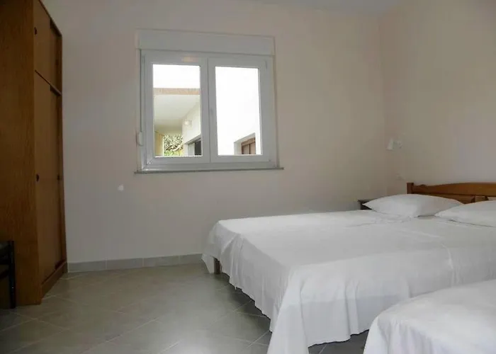 In With Air Conditioning, Wi-fi, Washing Machine Appartement *